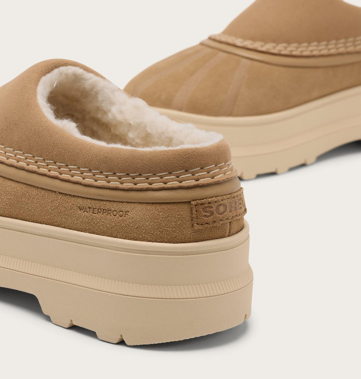 Little Kids Ambler Fireside Waterproof Clog - US 2522