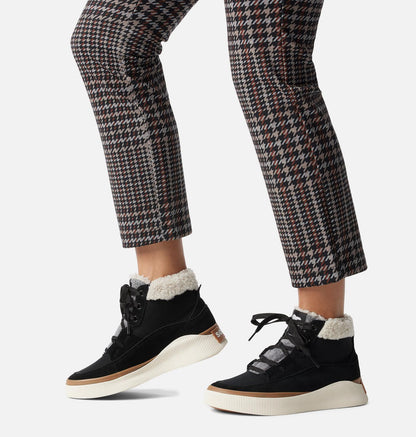 OUT N ABOUT™ IV Mid Waterproof Sneaker - US 3987
