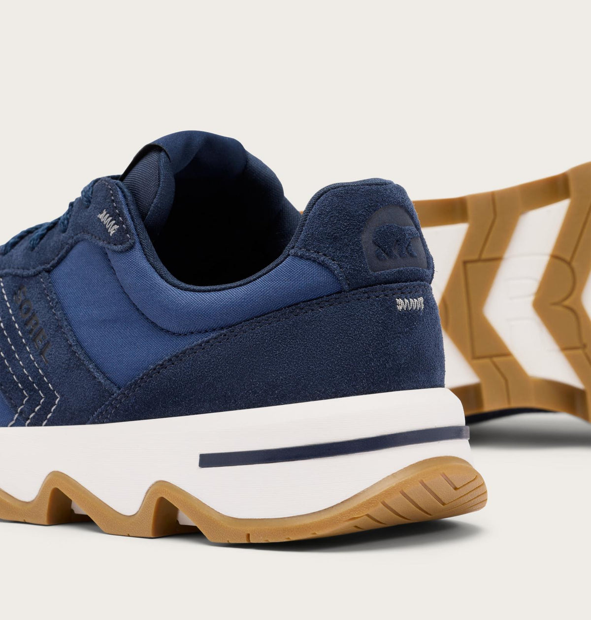 Kinetic™ Ember Men's Sneaker - US 0142