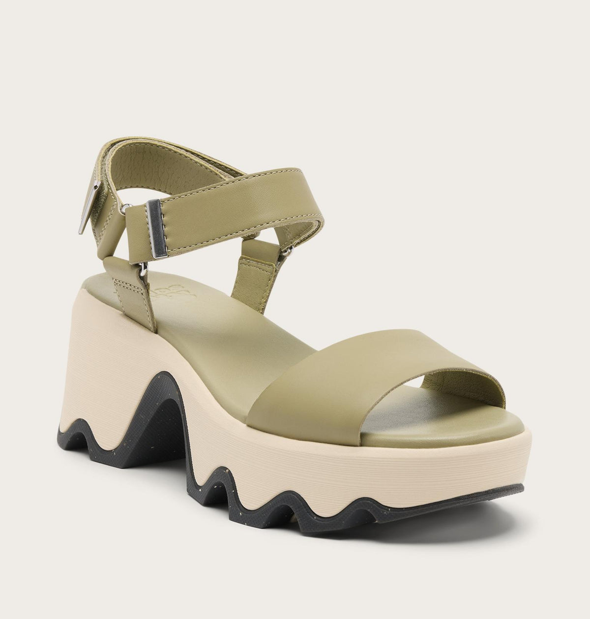 Kinetic™ Aura Y-Strap Women's Sandal - US 1687